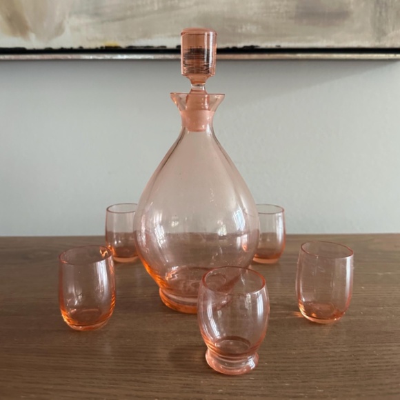 Vintage Set of 6 • Pink French Round Glass Medium Decanter + 5 Shot Glasses - Picture 3 of 10